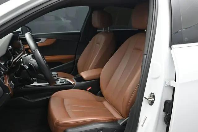 2021 Audi A4 Premium 40 TFSI quattro S tronic