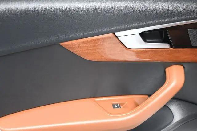 2021 Audi A4 Premium 40 TFSI quattro S tronic