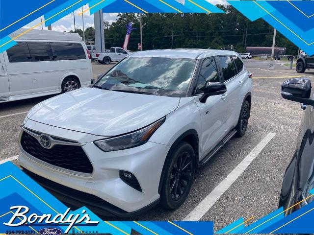 2023 Toyota Highlander LE for sale in Dothan, AL