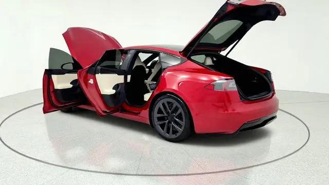2021 Tesla Model S Plaid Tri Motor All-Wheel Drive