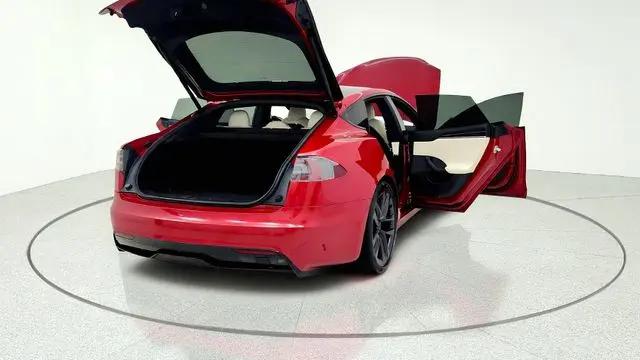 2021 Tesla Model S Plaid Tri Motor All-Wheel Drive