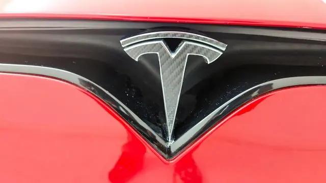 2021 Tesla Model S Plaid Tri Motor All-Wheel Drive