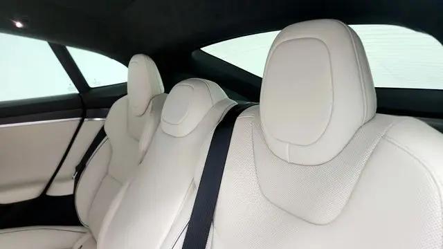 2021 Tesla Model S Plaid Tri Motor All-Wheel Drive