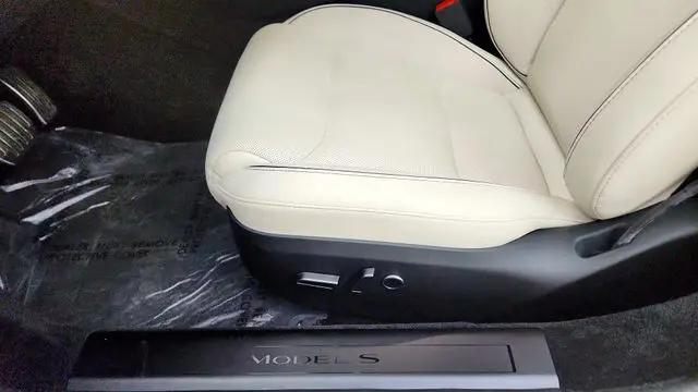 2021 Tesla Model S Plaid Tri Motor All-Wheel Drive