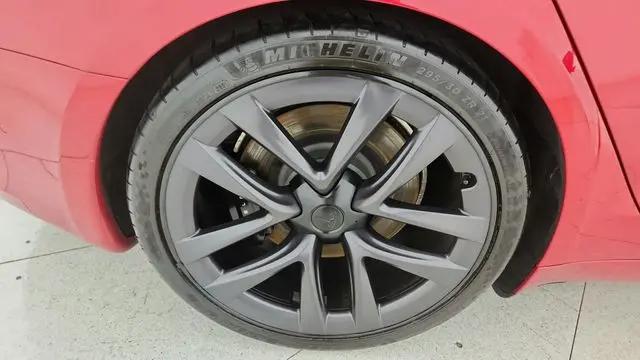 2021 Tesla Model S Plaid Tri Motor All-Wheel Drive