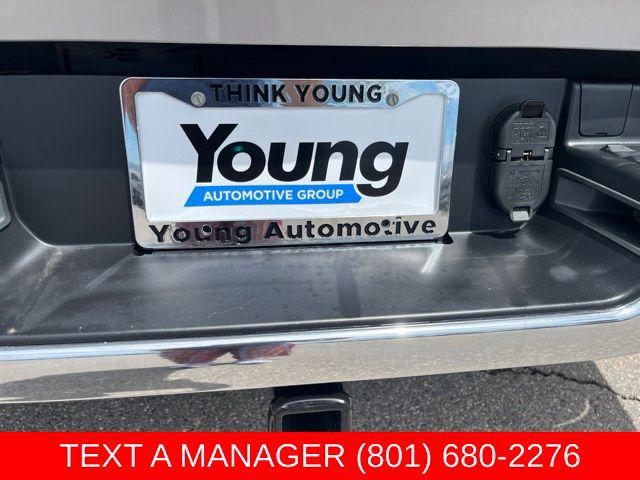 2023 Ram 1500 Limited Crew Cab 4x4 5'7" Box