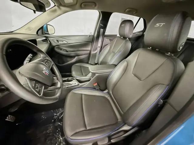2025 Buick Encore GX Sport Touring FWD