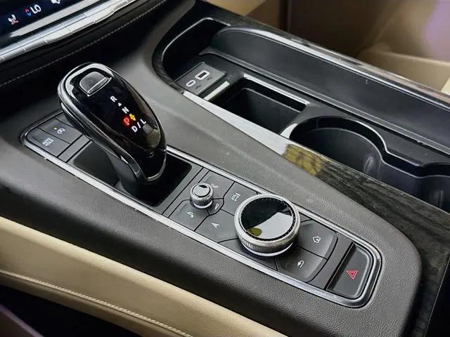 2024 Cadillac Escalade 4WD Premium Luxury