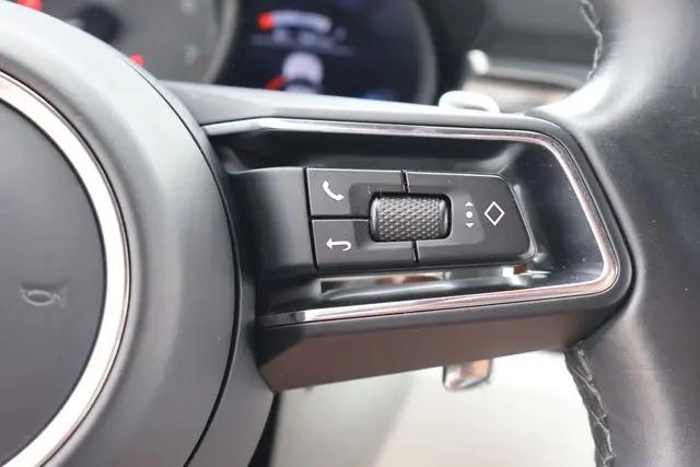 2024 Porsche Macan S