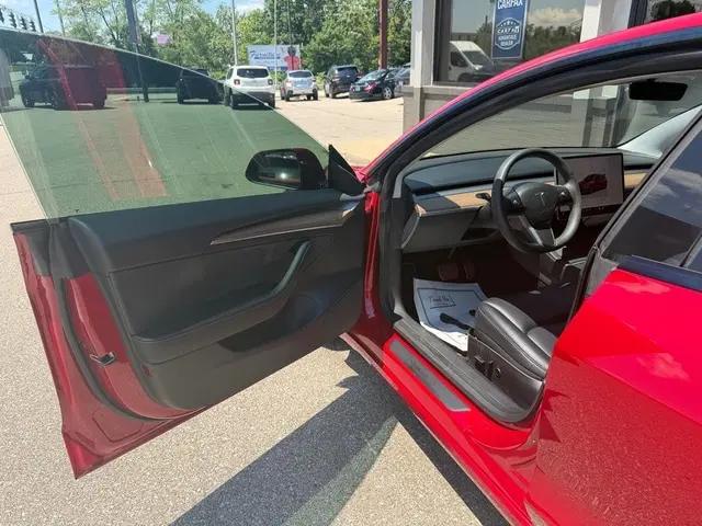 2023 Tesla Model 3 Rear-Wheel Drive
