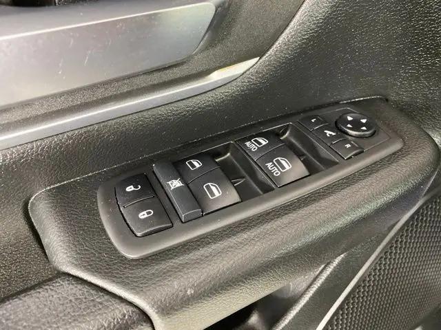 2021 Ram 1500 Big Horn Crew Cab 4x4 5'7" Box