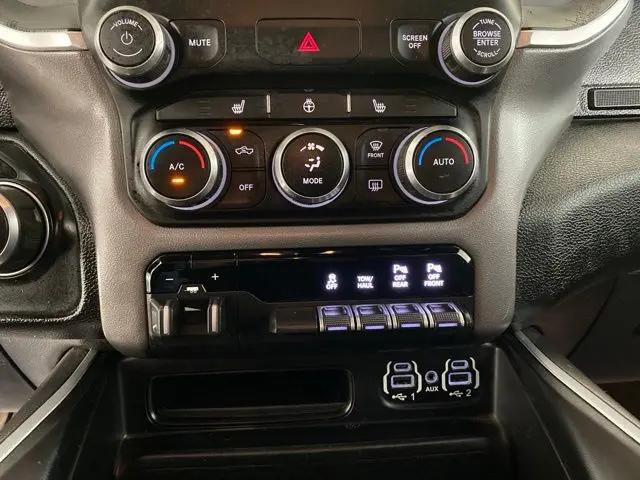 2021 Ram 1500 Big Horn Crew Cab 4x4 5'7" Box