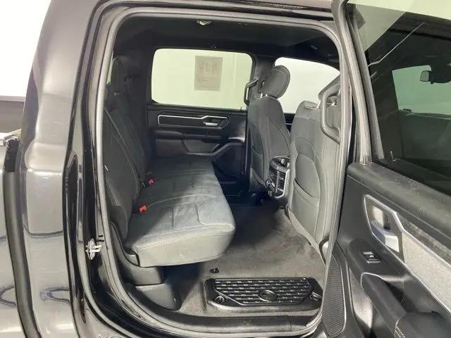 2021 Ram 1500 Big Horn Crew Cab 4x4 5'7" Box