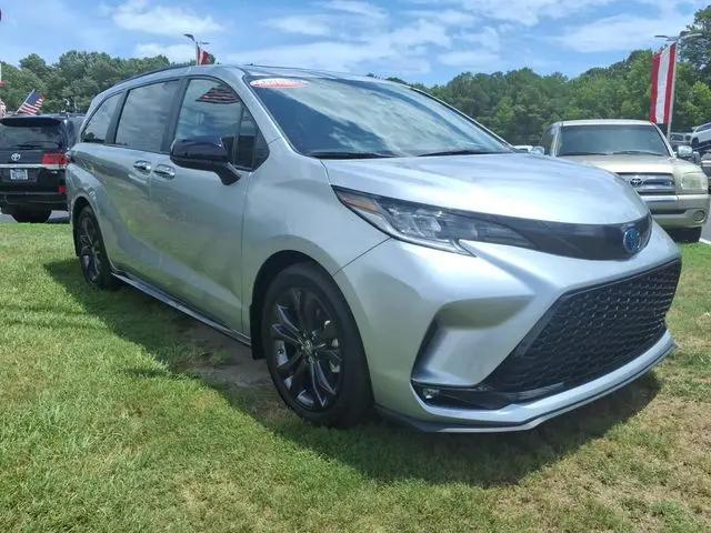 2025 Toyota Sienna XSE for sale in Greenville, NC