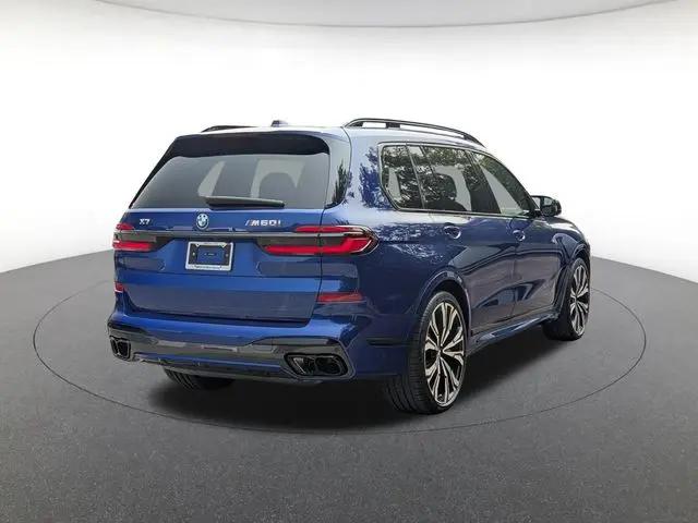 2027 BMW X7 M60i