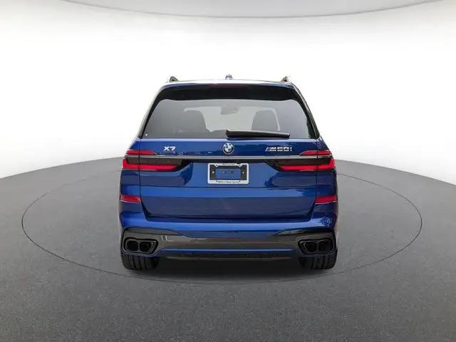 2027 BMW X7 M60i