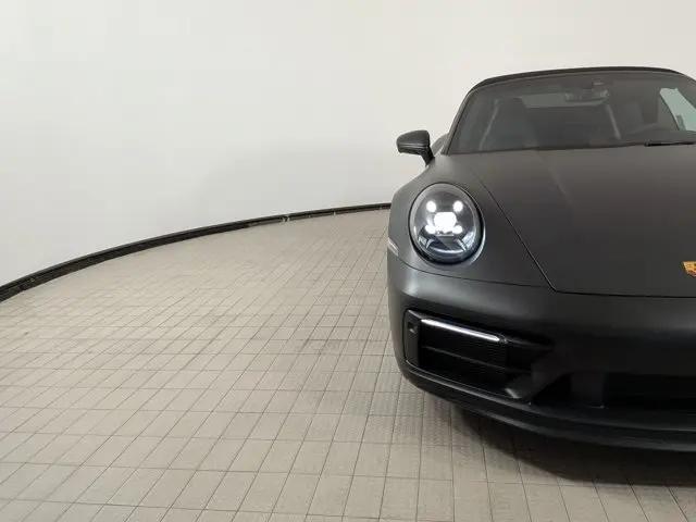 2023 Porsche 911 Carrera GTS Cabriolet