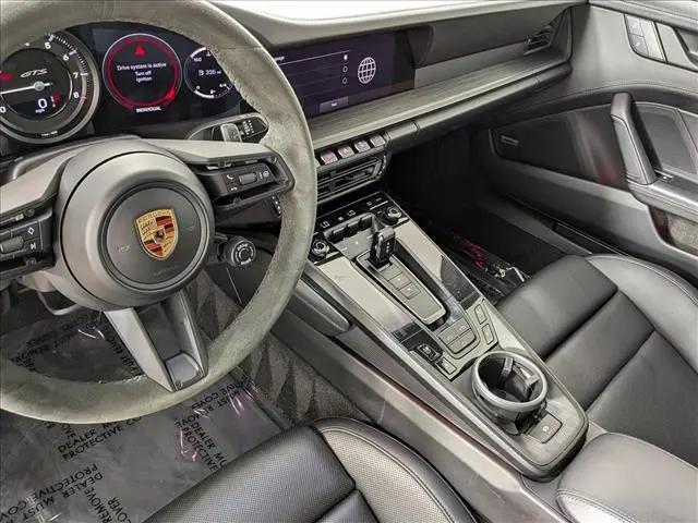 2023 Porsche 911 Carrera GTS Cabriolet