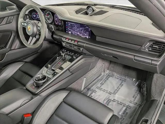 2023 Porsche 911 Carrera GTS Cabriolet