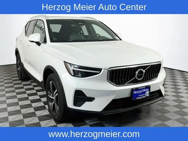 2025 Volvo XC40 B5 Core Bright Theme for sale in Beaverton, OR