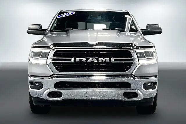 2019 Ram 1500 Big Horn/Lone Star Crew Cab 4x4 57 Box