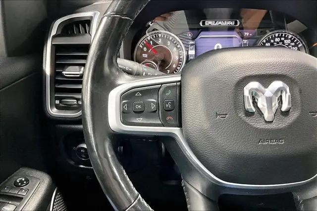 2019 Ram 1500 Big Horn/Lone Star Crew Cab 4x4 57 Box