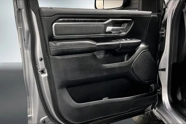 2019 Ram 1500 Big Horn/Lone Star Crew Cab 4x4 57 Box