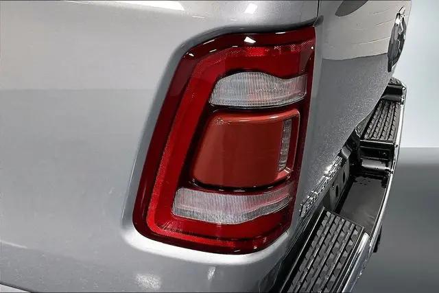 2019 Ram 1500 Big Horn/Lone Star Crew Cab 4x4 57 Box