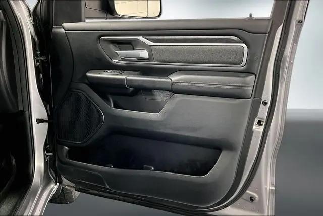 2019 Ram 1500 Big Horn/Lone Star Crew Cab 4x4 57 Box