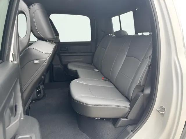 2025 Ram 2500 Tradesman Crew Cab 4x4 64 Box