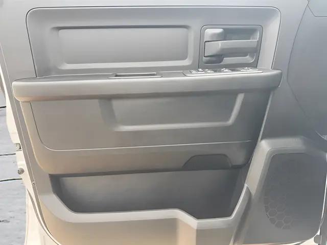 2025 Ram 2500 Tradesman Crew Cab 4x4 64 Box