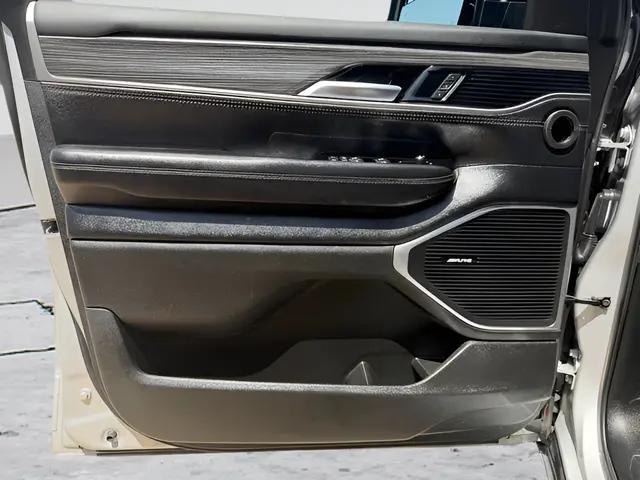 2024 Jeep Wagoneer Series II 4x4