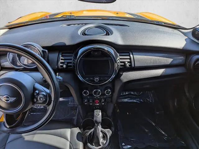 2018 MINI Hardtop Cooper