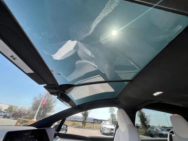 2024 Tesla Model X Plaid Tri Motor All-Wheel Drive