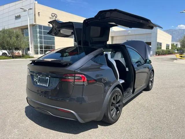 2024 Tesla Model X Plaid Tri Motor All-Wheel Drive