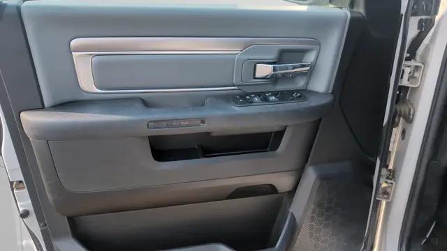 2021 Ram 1500 SLT Crew Cab 4x4 64 Box