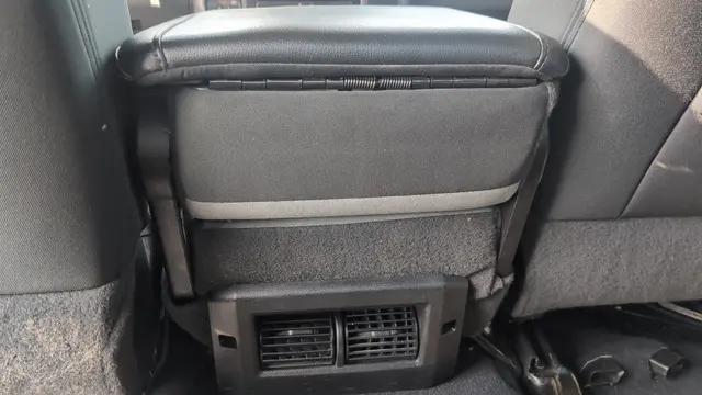 2021 Ram 1500 SLT Crew Cab 4x4 64 Box