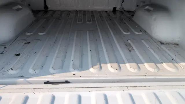 2021 Ram 1500 SLT Crew Cab 4x4 64 Box