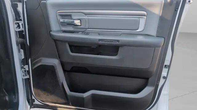 2021 Ram 1500 SLT Crew Cab 4x4 64 Box