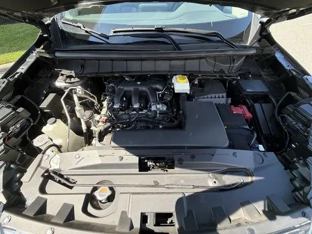 2024 Nissan Pathfinder SL 4WD