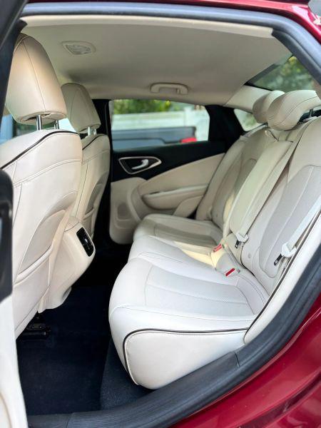 2015 Chrysler 200 C