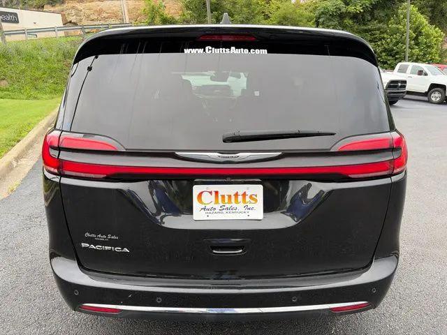 2023 Chrysler Pacifica Touring