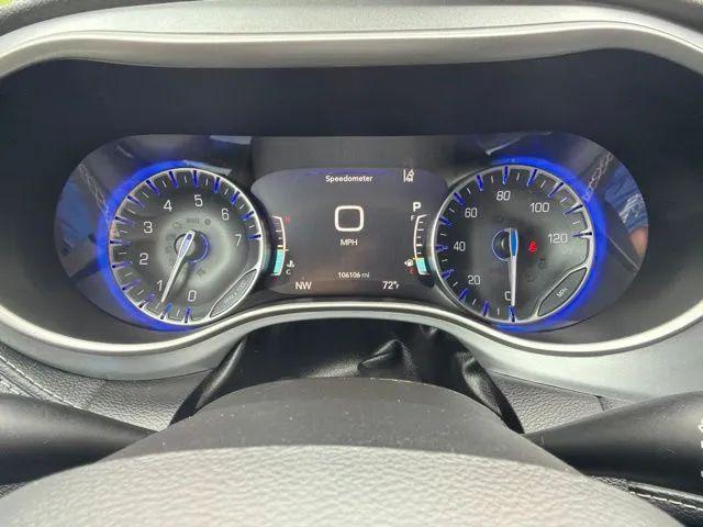 2023 Chrysler Pacifica Touring