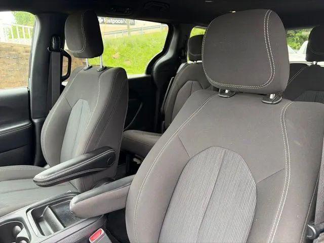2023 Chrysler Pacifica Touring