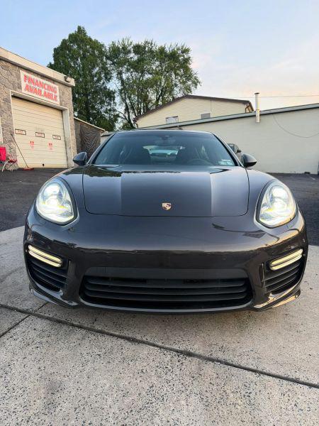 2016 Porsche Panamera GTS