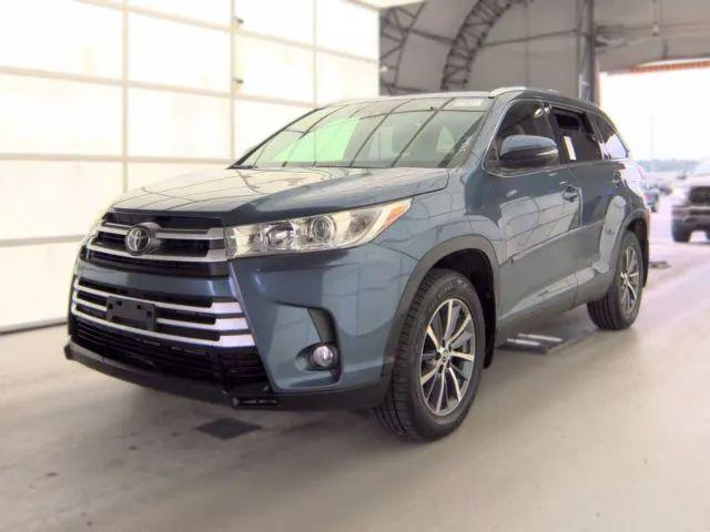 2019 Toyota Highlander SE for sale in Falls Church, VA