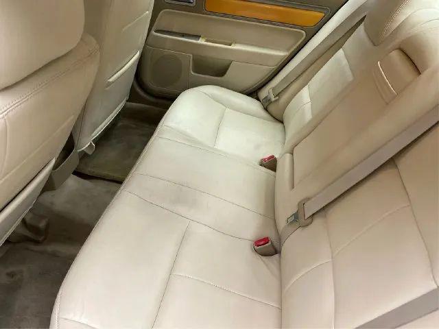 2006 Lincoln Zephyr Base