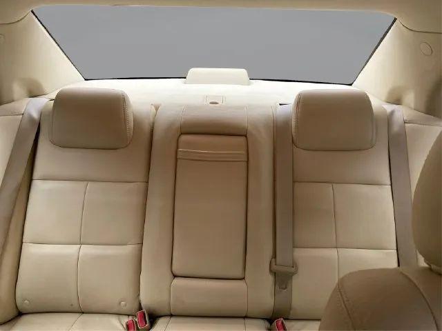 2006 Lincoln Zephyr Base