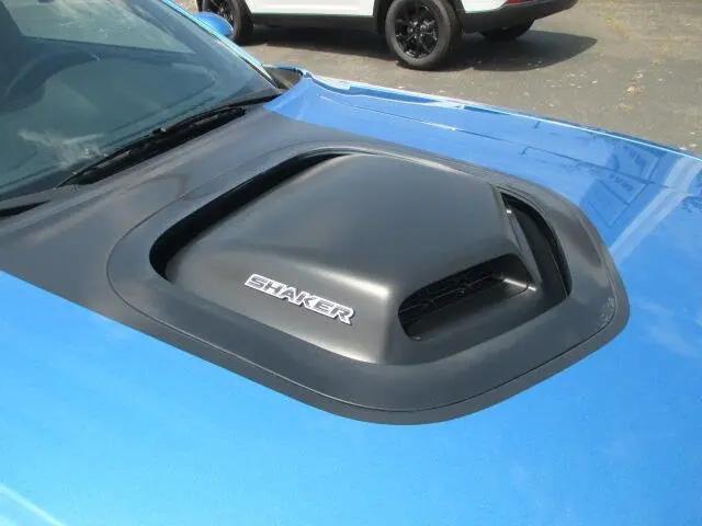 2015 Dodge Challenger R/T Plus Shaker