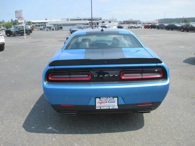 2015 Dodge Challenger R/T Plus Shaker